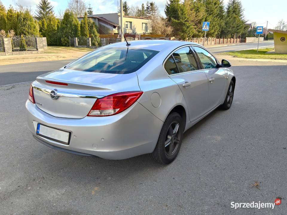Opel Insignia 16 benyzna 2010 super stan wielkopolskie Brzeziny sprzedam