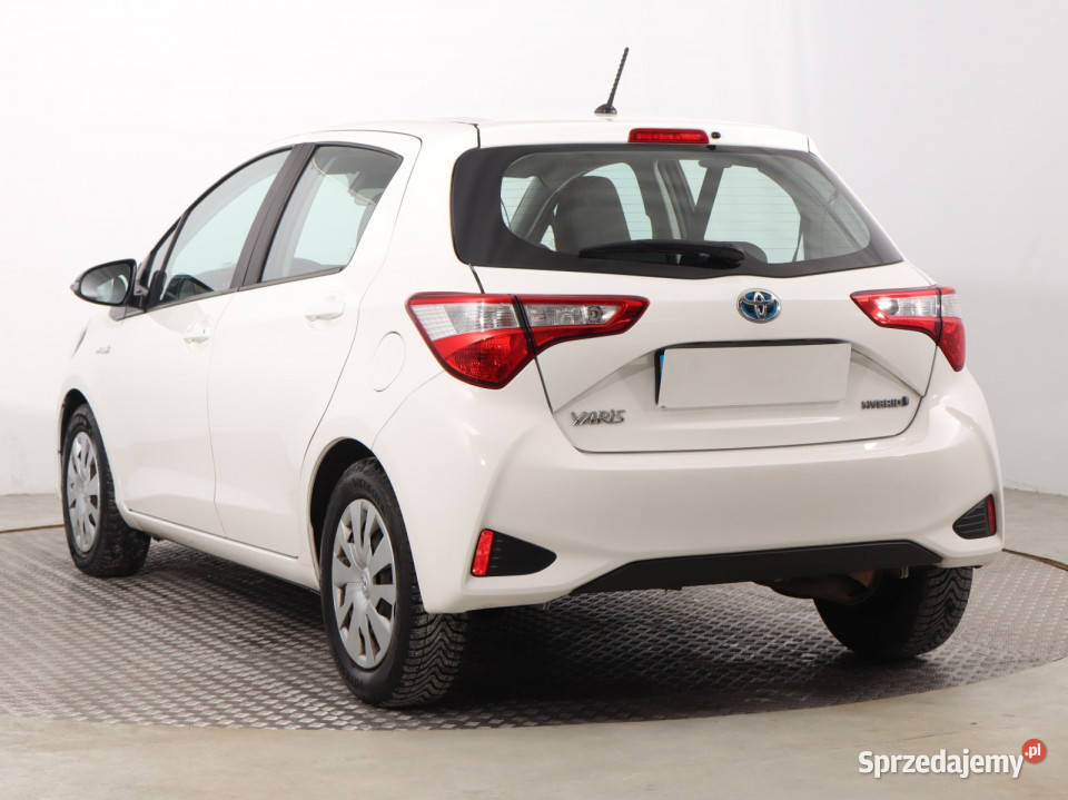 Toyota Yaris 15 VVTi Hybrid sprzedam