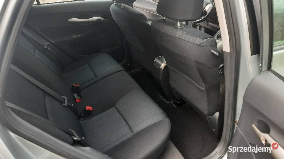 Toyota Auris I 14 VVTi 97 Klima 206tkm LUNA poduszka powietrzna Jaśkowice