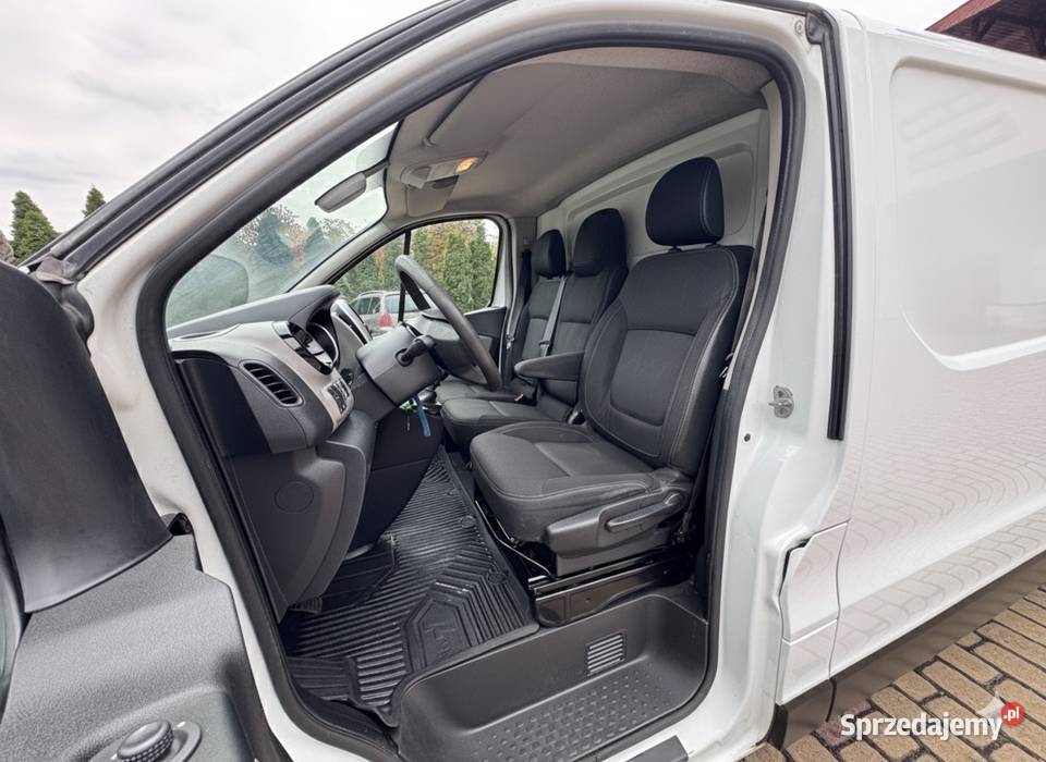 Trafic 120 L2H1 LONG Salon Polska 1Wł Nowości śląskie Zawiercie