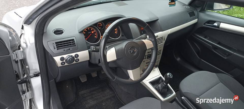 OPEL ASTRA III H 14 90 Stan idealny 100 oryg warmińsko-mazurskie Lubawa