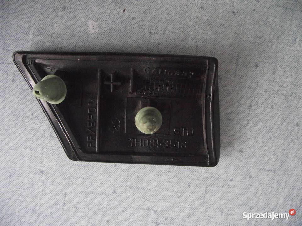 Vw Golf 3 Listewka błotnika przedniego