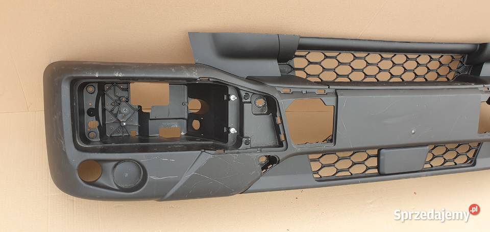 IVECO EUROCARGO EURO 6 ZDERZAK PRZÓD PRZEDNI Bieleń