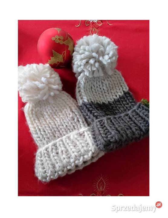 grube mięsiste czapki bliźniaczki z pomponem Kielce