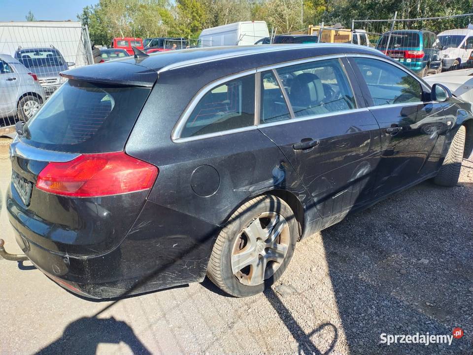 Samochód osobowy OPEL INSIGNIA TOURER SW Tarnów