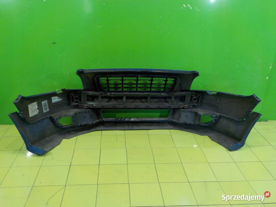 VOLVO C30 20 D 07r 2D zderzak przod Suków