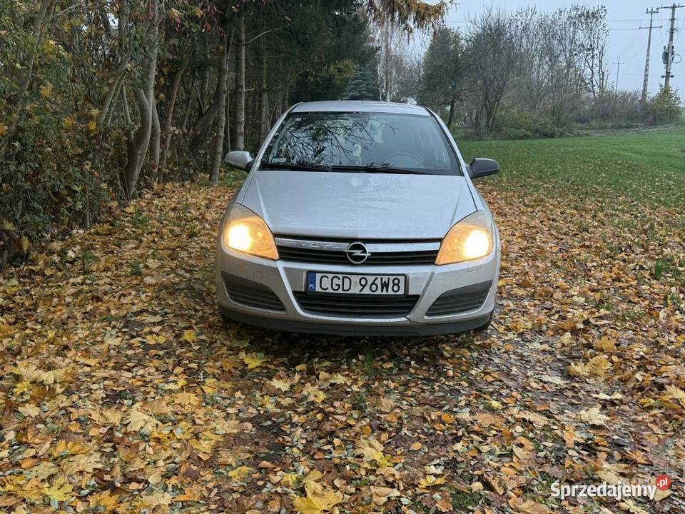 Astra h 14 automat Ostrowite