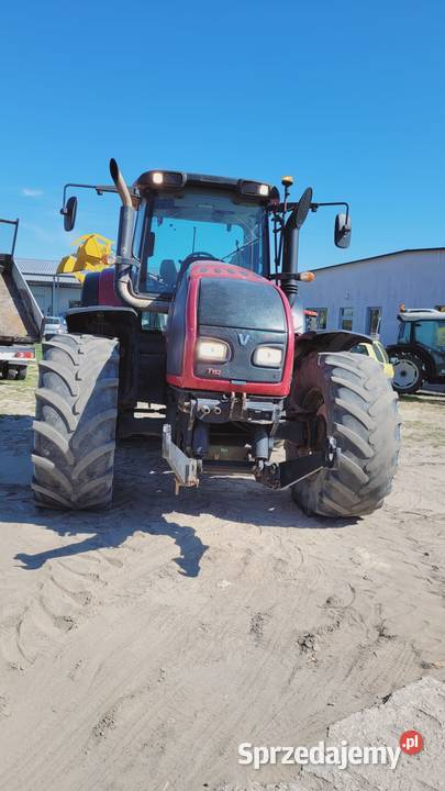 Ciągnik rolniczy Valtra T152 moc 150 Zaklików