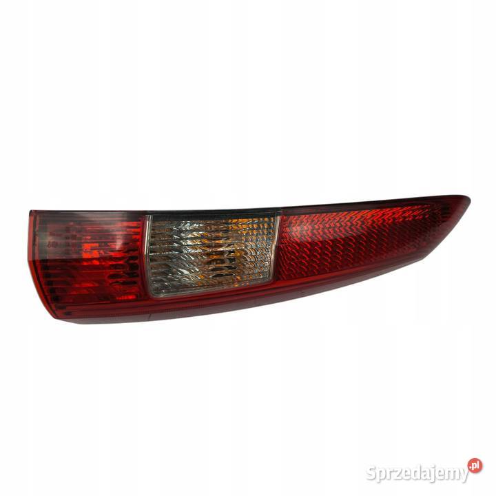 LAMPA PRAWA Volvo V70 XC70 II 20002005 tylna