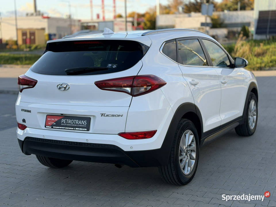 Hyundai Tucson 17 CRDI 141 LED Automat Nawigacja czujnik deszczu Mrągowo sprzedam
