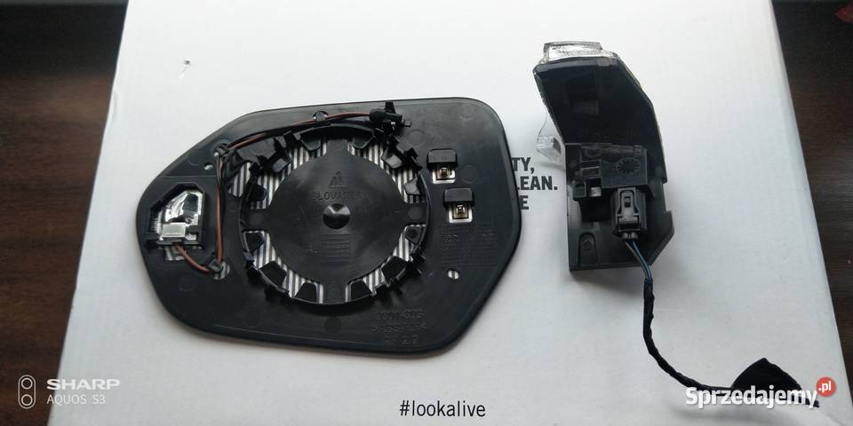 Toyota Corolla XII 2018 wkład lusterka prawy Łódź