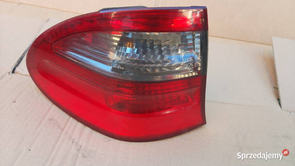 lampa tylna prawa lewa Mercedes w211 lift FL Lampy tylne Dębno
