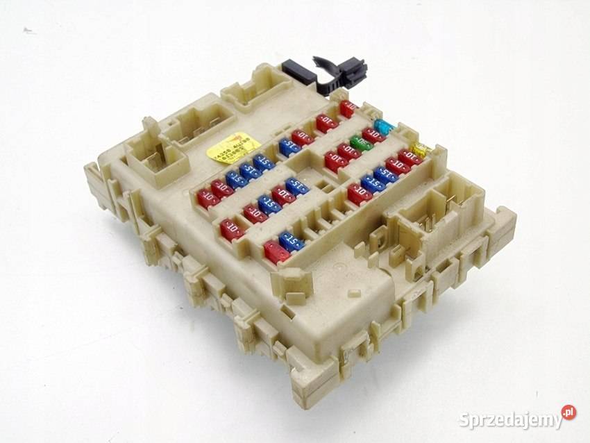 Skrzynka bezpieczników Nissan Almera Tino 2002 osobowe Sosnowiec sprzedam