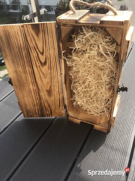 Drewniana skrzynka na wino prezent dekoracja Poznań
