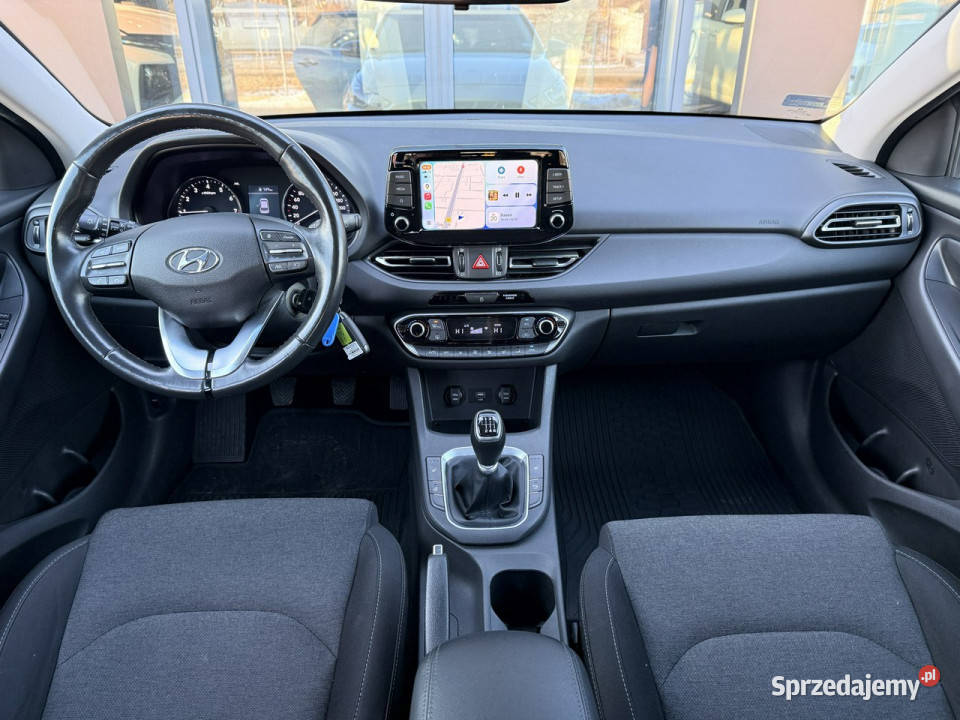 Hyundai i30 15DPI 110 Smart Pakiet Zimowy Salon lakier metallic Piotrków Trybunalski