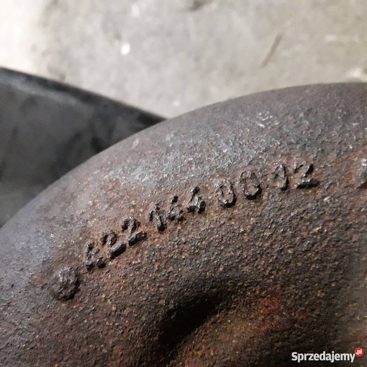 Górski Mercedes kolanko wydechu 4221440012 sprzedam