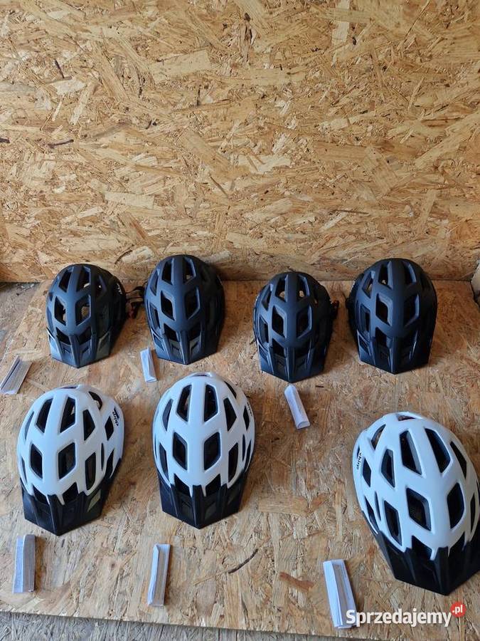 Kask rowerowy z tylną lampką Biały Czarny Noma Rowerki