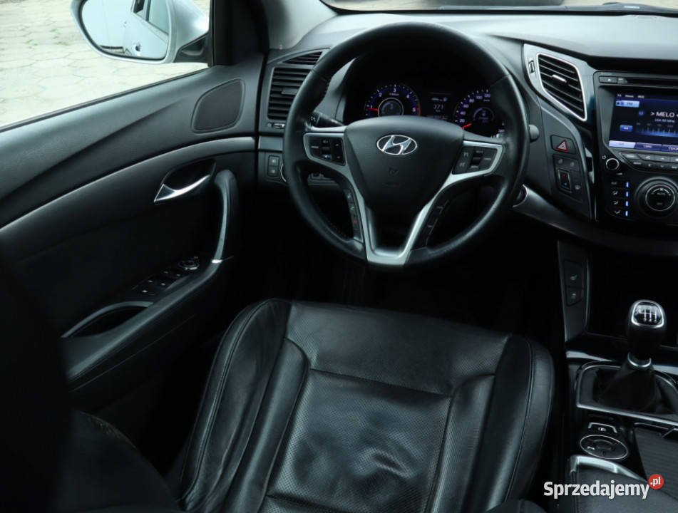 Hyundai i40 17 CRDi radio