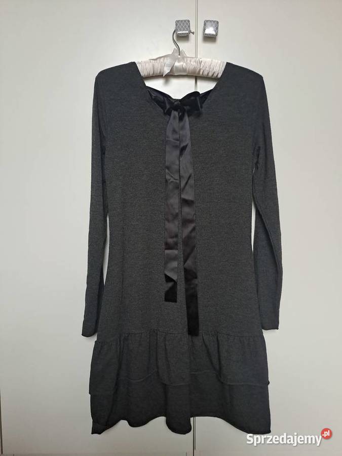 Sukienka z tkaniny sweterkowej z falbankami i Rozmiar 36(S) Warszawa