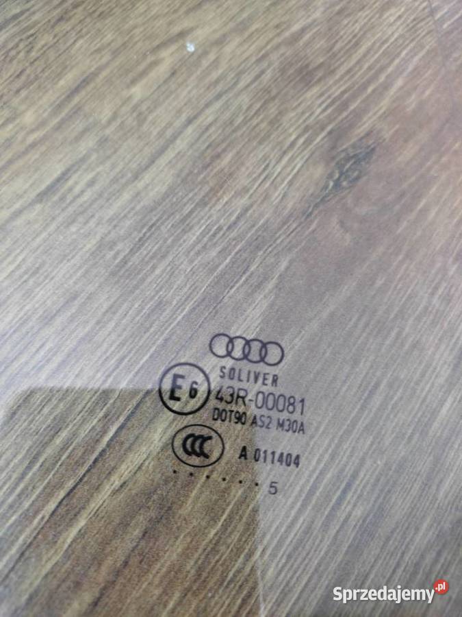 Szyba audi a4b7 prawy tył Woźniki