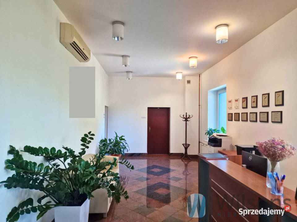 wynajmu lokalu 830m2 Warszawa 830m2