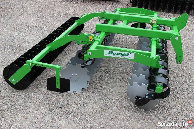 Brona talerzowa kompaktowa zawieszana talerzówka Rogóźno