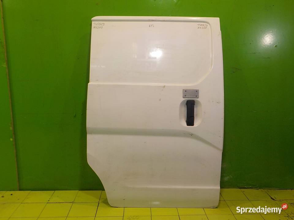 NISSAN NV200 14r 15 DCI drzwi prawe boczne mazowieckie Suków sprzedam