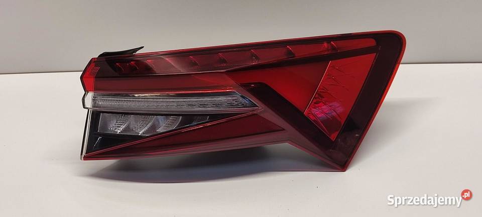 SKODA KODIAQ LAMPA PRAWY TYŁ 565945208B
