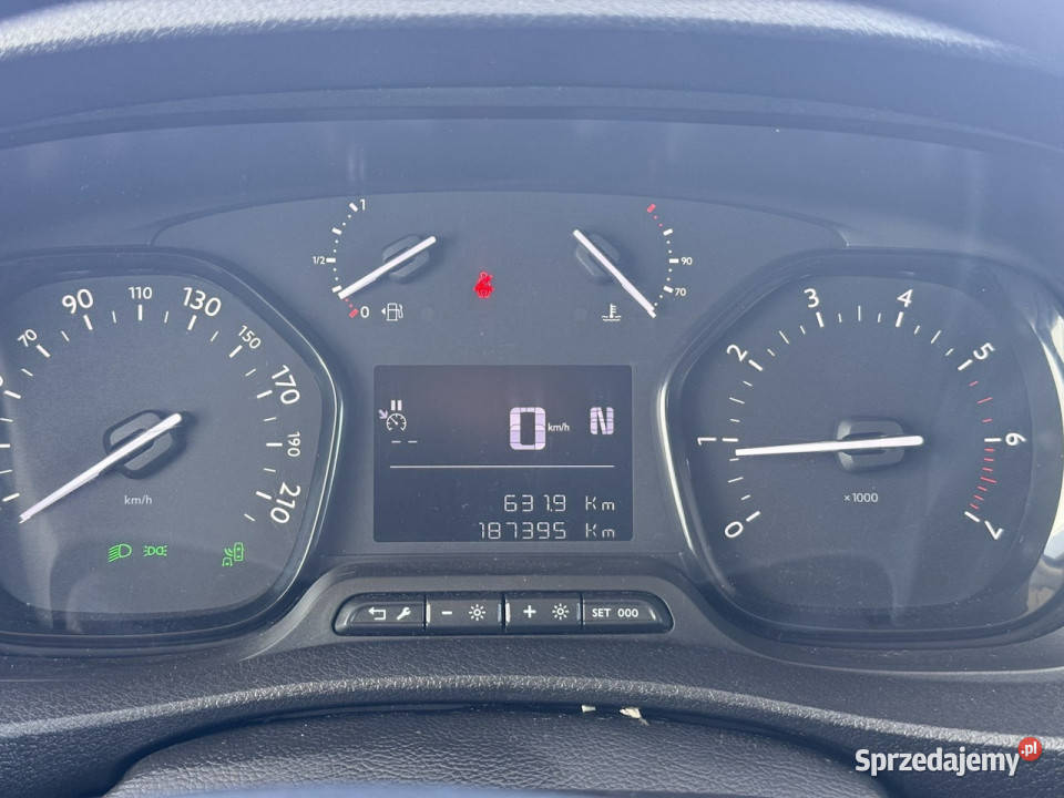 Peugeot Expert 16 BLUEHDI 95 Automat Pełen Radom