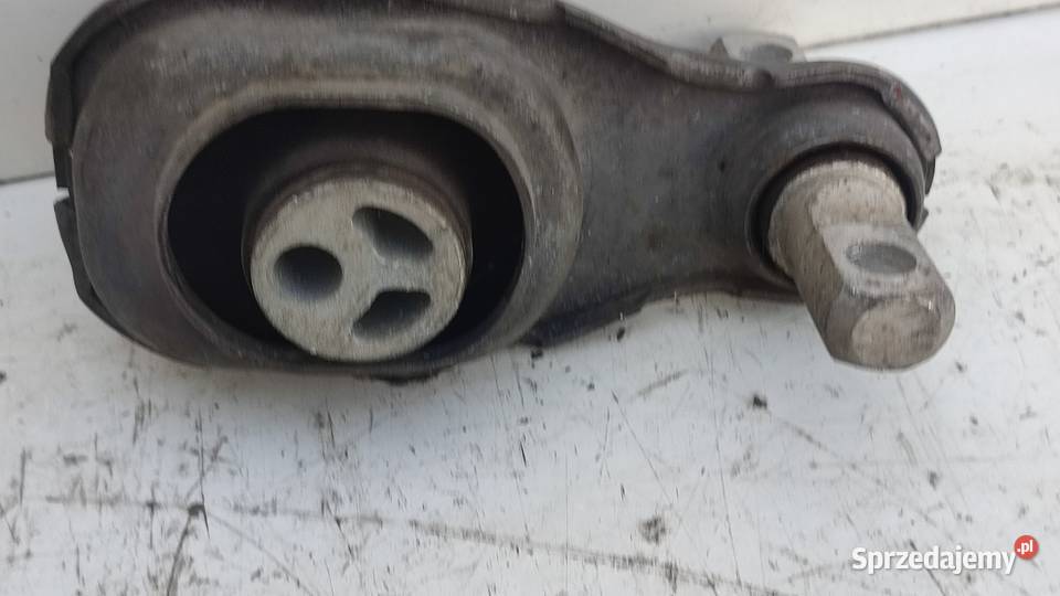 44MERCEDES CLA W118 A W176 W246 ŁAPA WSPORNIK