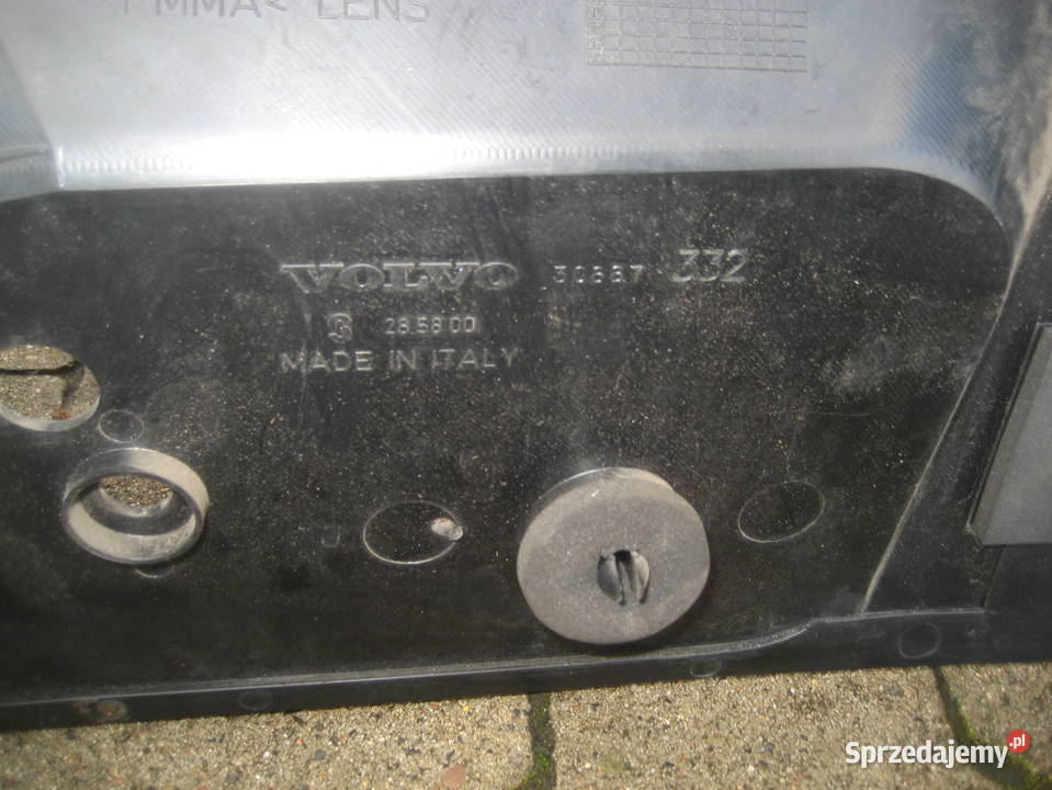volvo v40 lift 0004r blenda klapy bagażnika Rakoniewice