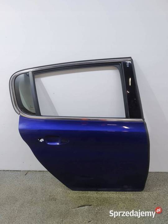 DRZWI PRAWE TYŁ T9 EEGD Peugeot 308 II 2014 Rok produkcji 2016