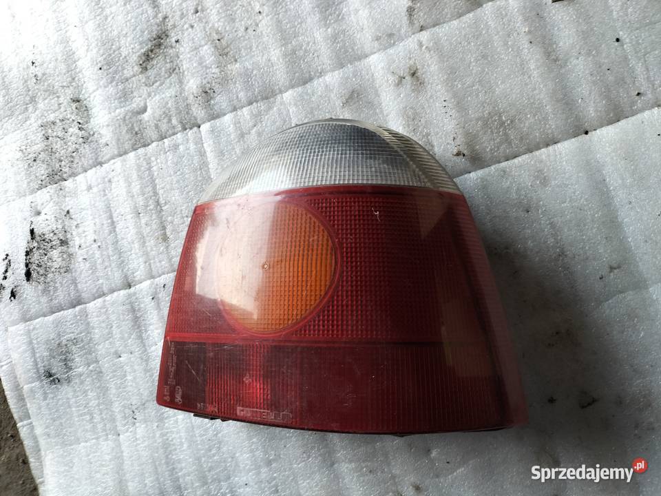 Renault Twingo LAMPA PRAWA TYLNA TYŁ Prawe Kamień-Kolonia