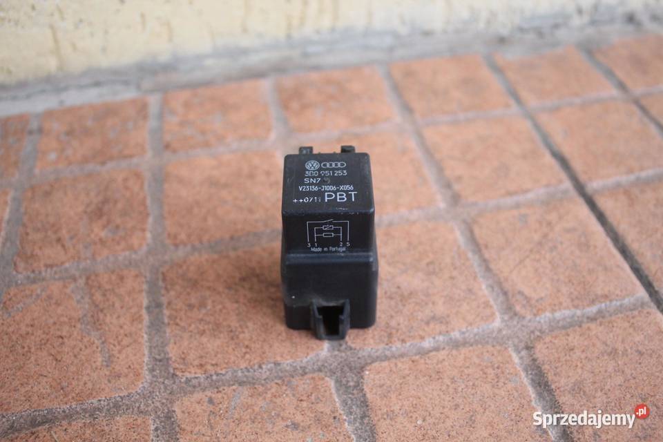 PRZEKAŹNIK VW PASSAT B6 3B0951253 wielkopolskie