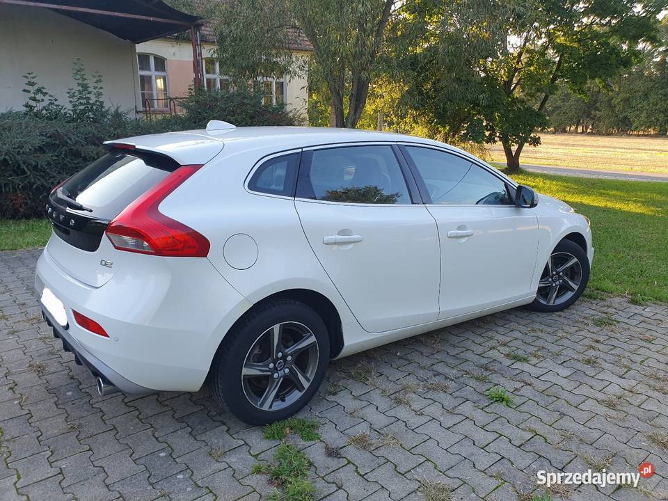 Volvo V40 RDesign 20 HDi 120 Biała Perła 120KM Gliwice sprzedam