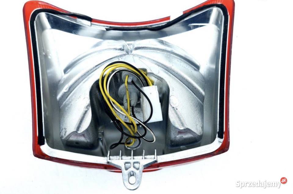 lampa tył tylna Piaggio Vespa GTS 300 IE Grabów nad Prosną