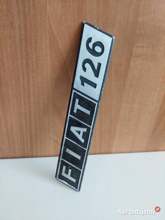 Znaczek z dawnej produkcji Fiat 126p bambino Akcesoria samochodowe Mysłowice