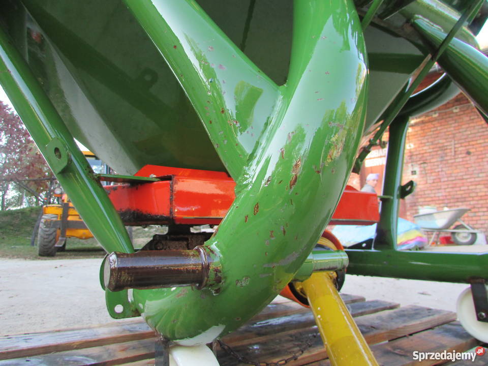 Rozsiewacz nawozów Amazone F 804 R Oryginał z Miechów