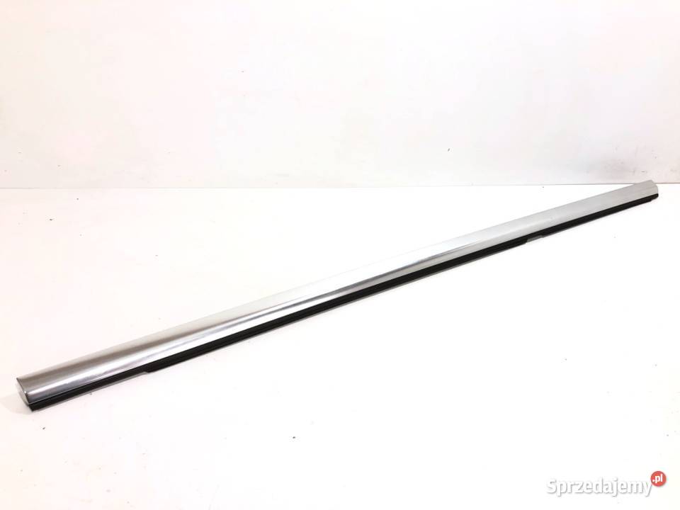 LISTWA ZGARNIAJĄCA TYŁ PRAWY MERCEDES GLC