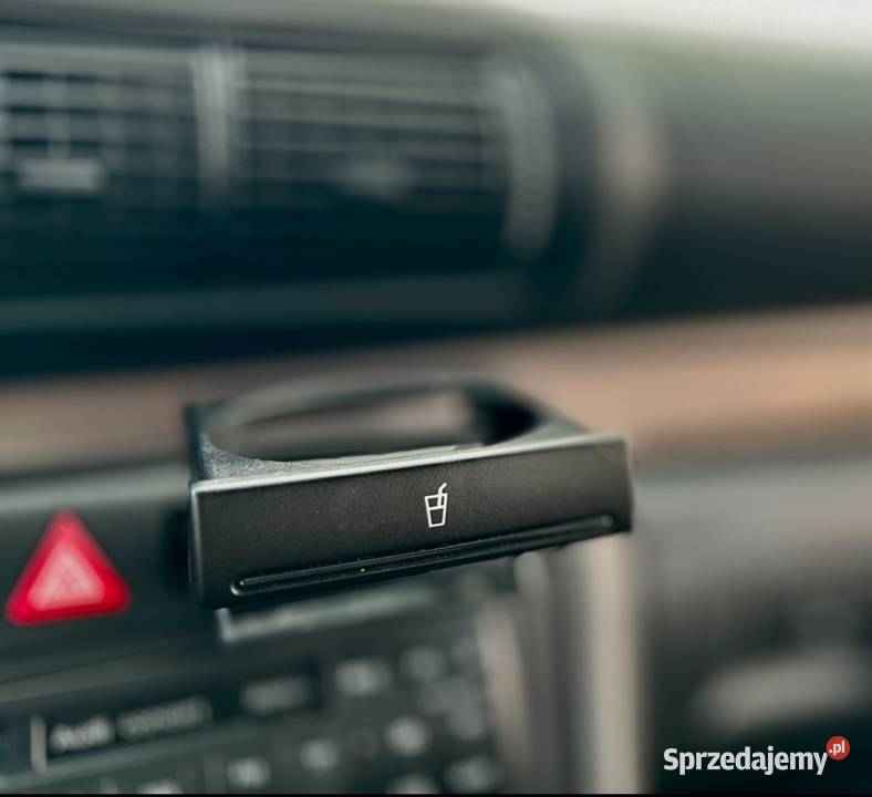 Audi A4 24 V6 30V klima elszyby i lusterka super garażowany łódzkie Piotrków Trybunalski sprzedam