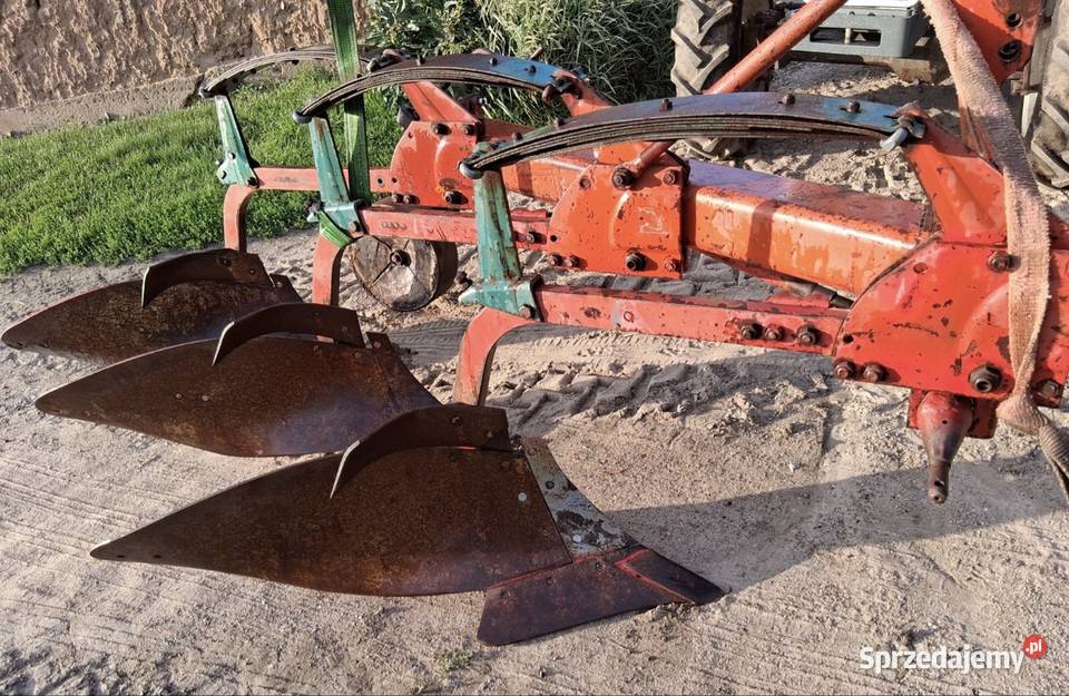 Plug kverneland vario 85 obracany Sejny