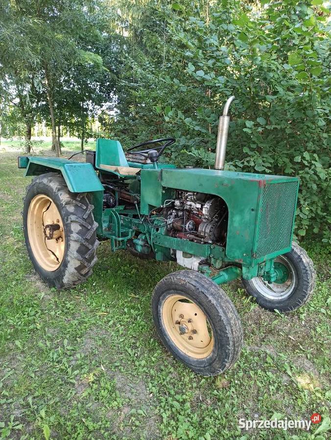 Sprzedam ciągnik Zarszyn