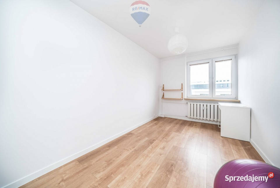 Ładne trzy pokoje balkon Malta Chartowo sprzedam