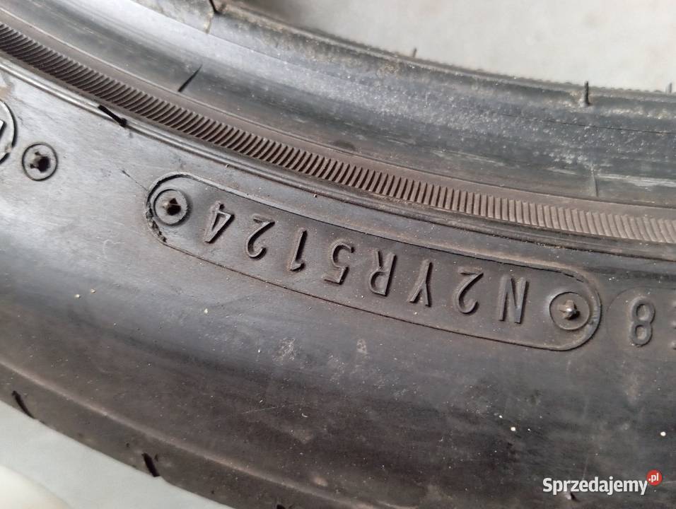 Opony Falken Azenis 22545 r19 dot24r 2 Gliwice sprzedam