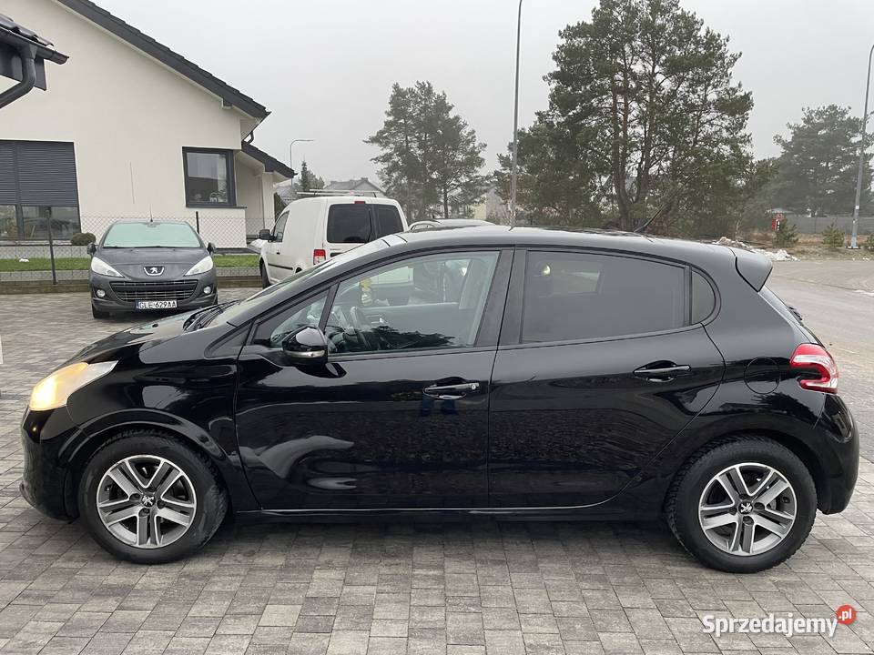 Peugeot 208 16 HDI 2015 manualna pomorskie Lębork