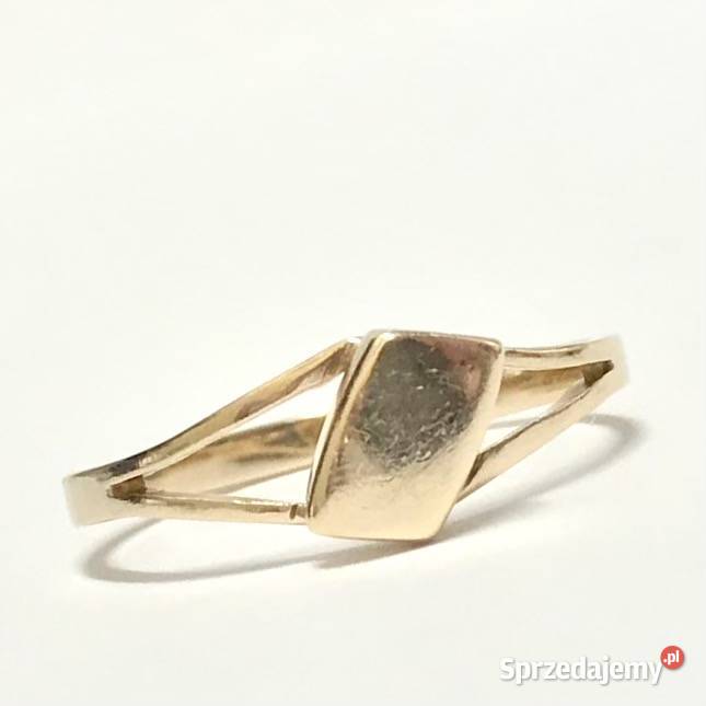 Złoty PIERŚCIONEK 14K KRÓLEWNY płaski TOP r13