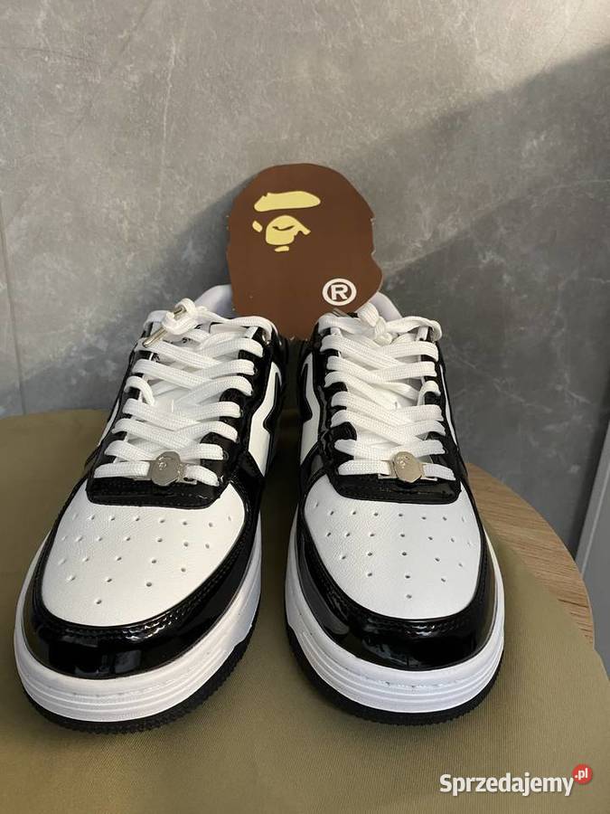 Nowe Buty Bapesta z firmy A Bathing Ap Rozmiar biały