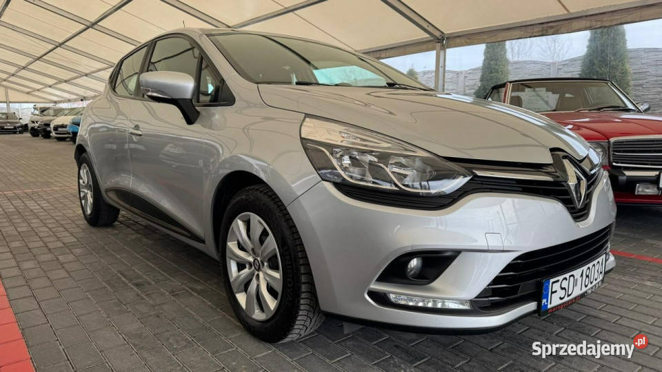 Renault Clio Renault Clio IV 2012 Rok produkcji 2017