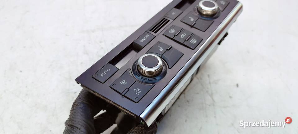 PANEL KLIMATYZACJI DMUCHAWY KLIMATRONIK AUDI A6 osobowe Panele sterowania, przełączniki Przystajń