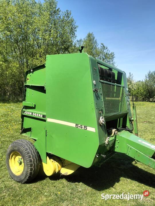 Prasa John Deere 545